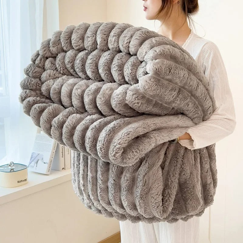 Fluffea Blanket